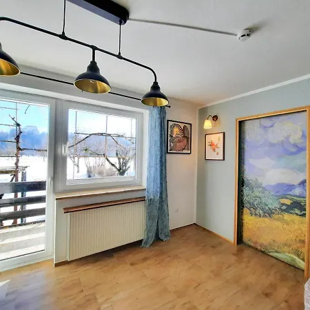 Deerwood Cozy Retreat 2br With Stunning Castle Views Διαμέρισμα