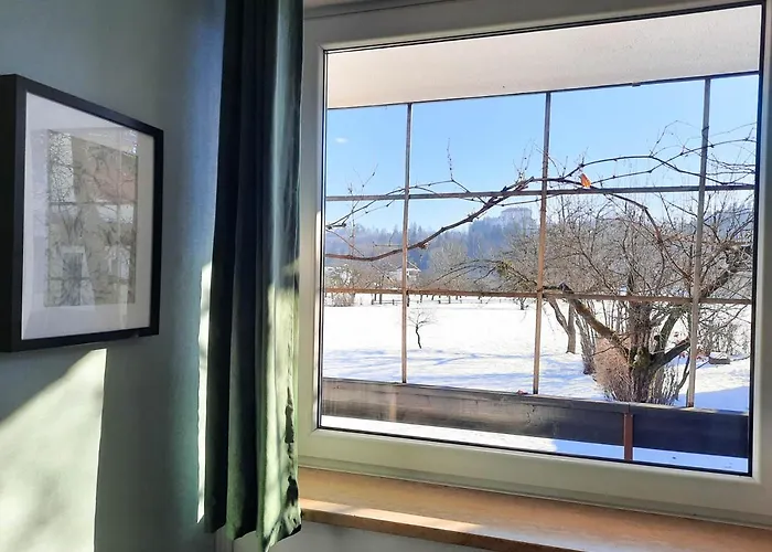 Deerwood Cozy Retreat 2br With Stunning Castle Views *