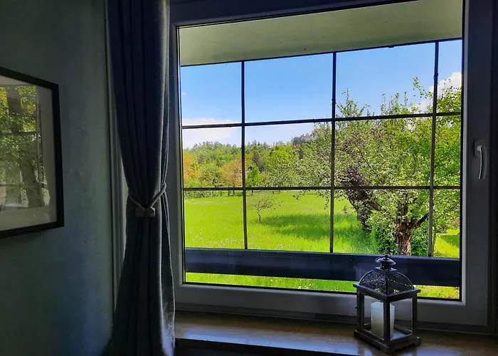 Apartma Deerwood Cozy Retreat 2br With Stunning Castle Views *